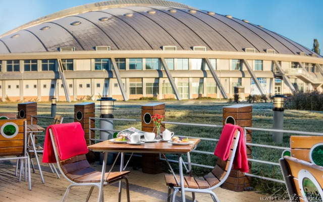 Hotel Victor Pruszków DeSilva