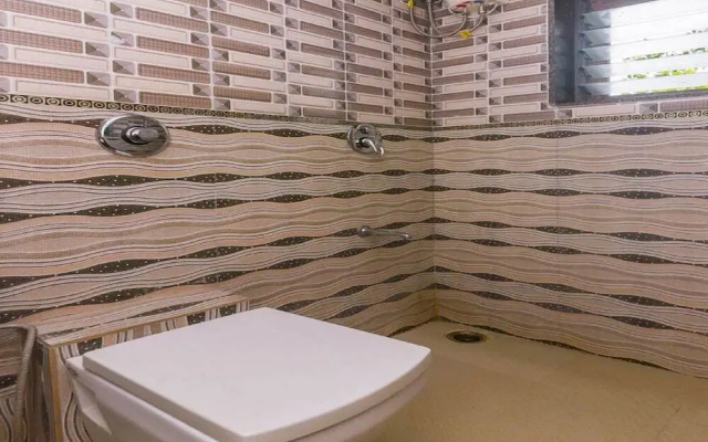 Hotel Shree Sai Prasad By OYO Rooms