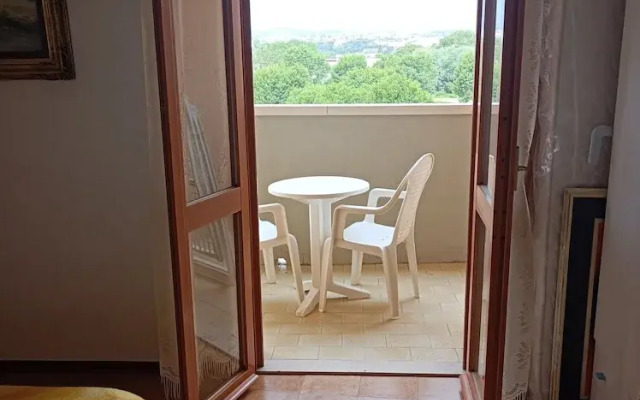 Seafront Apartment for Rent 6 Sleeps Skyscraper