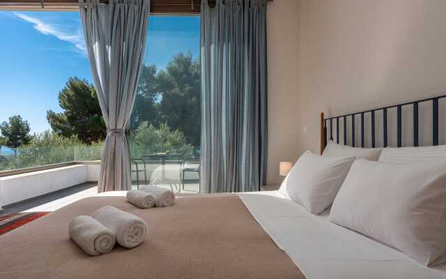Sea La Vie Retreat Villas