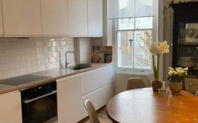 Stylish 1 Bedroom Apartment in North London