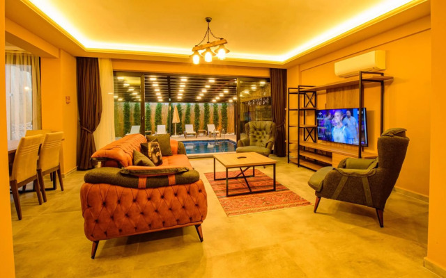 Söğüt 1 - 4 Bedroom with jacuzzi in Fethiye