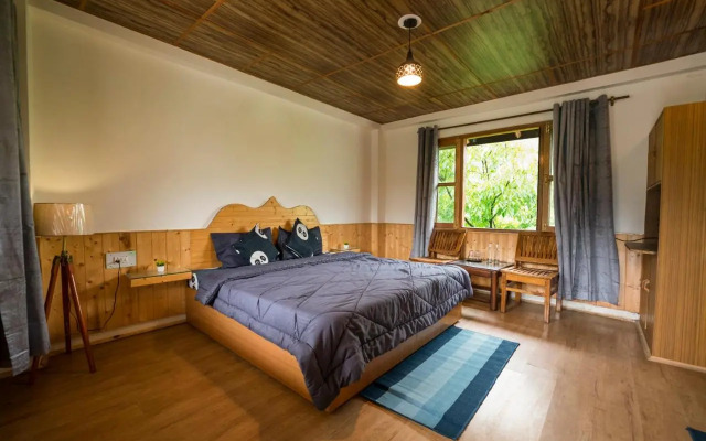 One Light Hostel