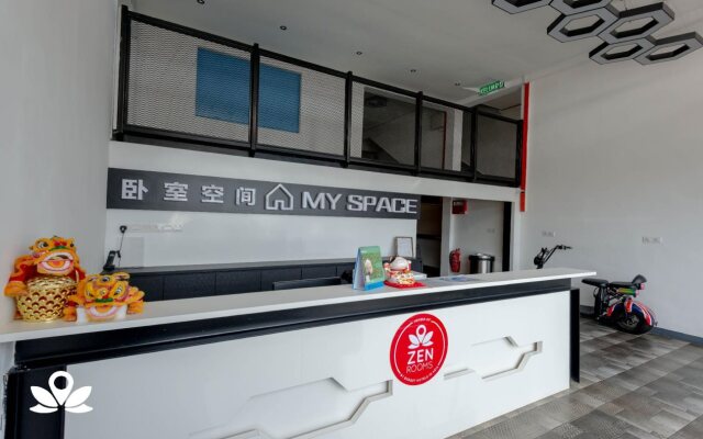 My Space Capsule Hotel