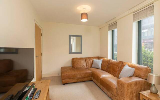 Modern 1-bed Apartment in Southwark, South London