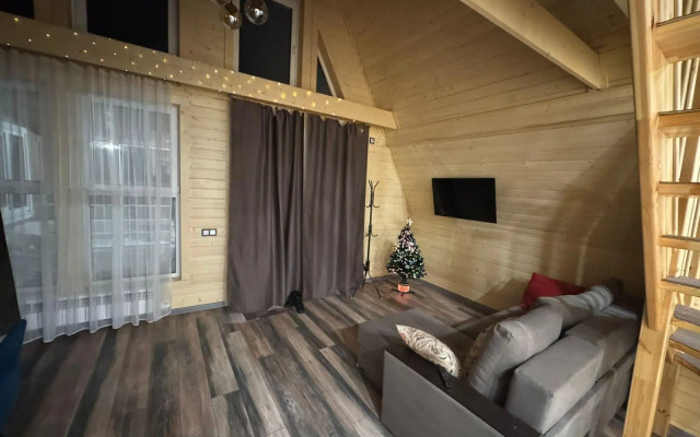 А-фрейм с 3 спальнями Салтыковские бани-Мир пара