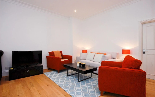 The Craven Hill Residence I - Hen11