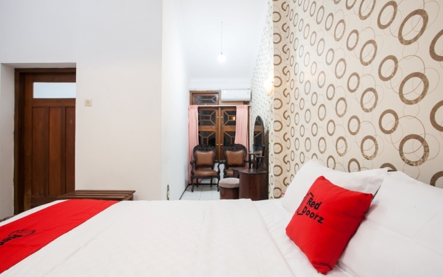 RedDoorz near Brawijaya University