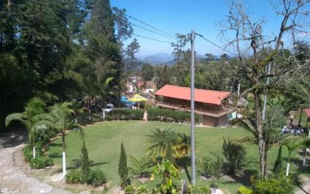 Centro Vacacional y Recreativo La Ermita - SASAIMA