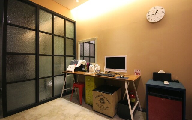 Changwon Masan IVE Hotel