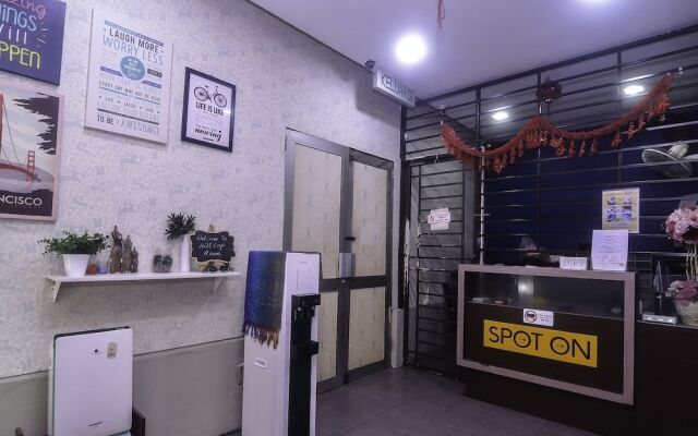 OYO 89630 Hilltop Room
