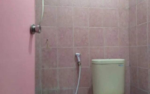 Penginapan BoB Home
