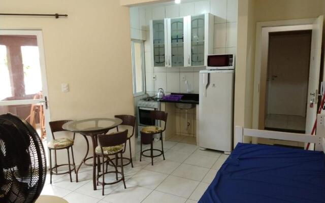 Residencial Melfi 3 Ap.8 Fundos