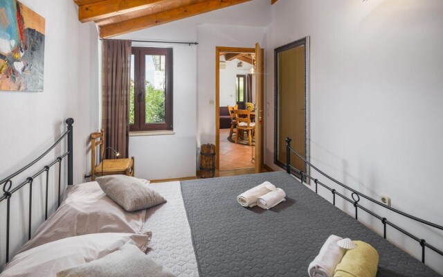 Amazing Home in Kukci With Wifi and 2 Bedrooms