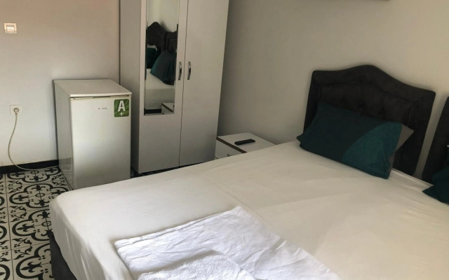 Reydel Hotel