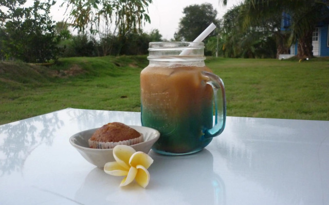 Maneemudjalin Resorts Farm Stay