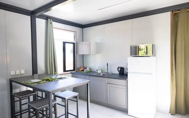 Fare Hani in Moorea-maiao