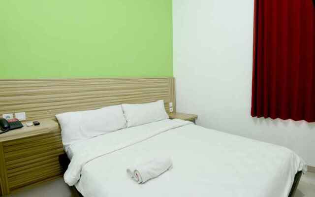 Mira Inn Kayoon Surabaya City Center