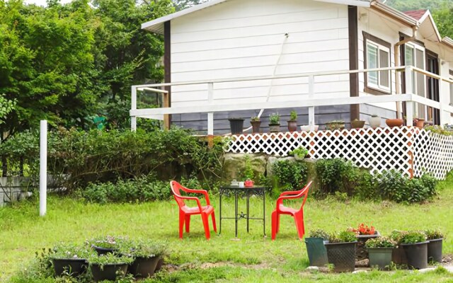 Ganghwa Herb Land Guesthouse