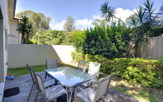 Sandy Point Road, 21A