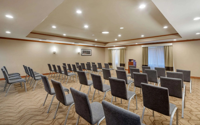 Comfort Suites McKinney - Allen