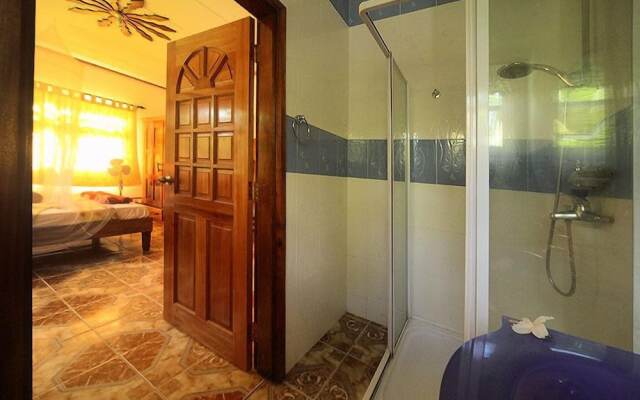 Omusee Guesthouse