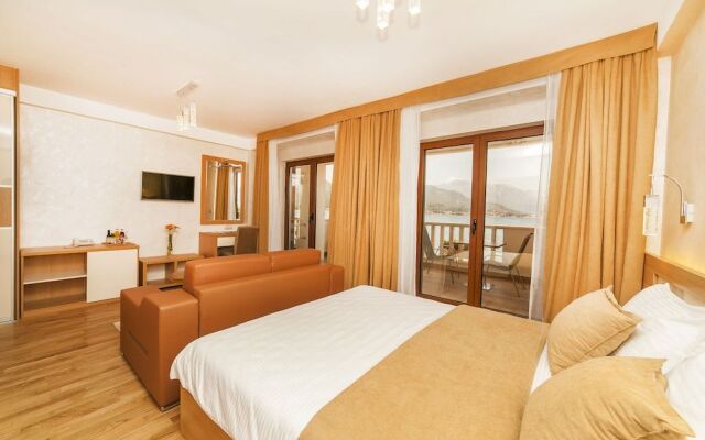 Hotel Bela Roza
