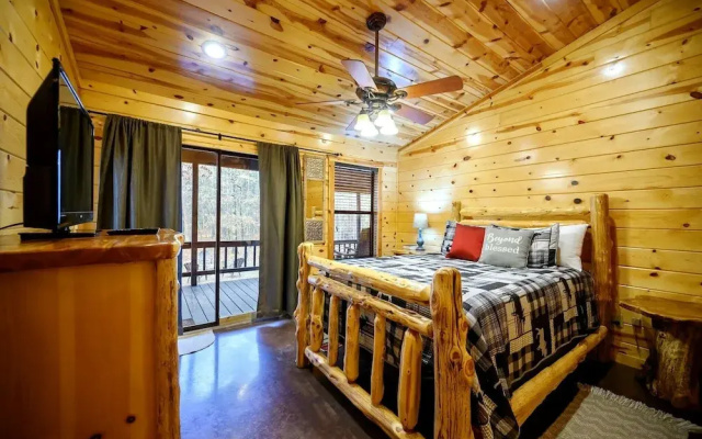 Lost Key  Cabin Stay for 8