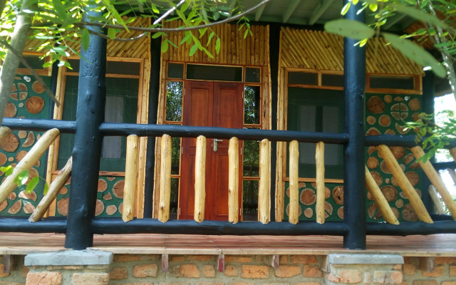 Songbird safari lodge