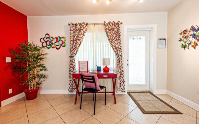 Hainsley Apartments at 1136
