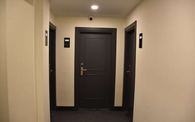 Shishly Palace Hotel