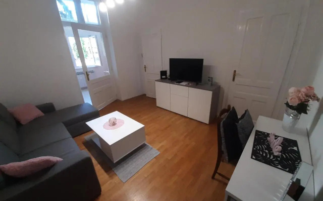 Apartman Kod Kestena