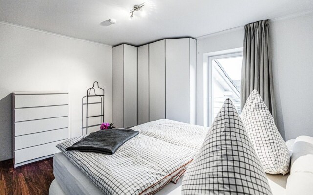 Beautiful Home in Lennestadt With 3 Bedrooms and Wifi