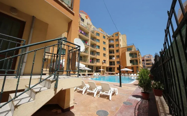 Menada Amadeus 3 Apartment