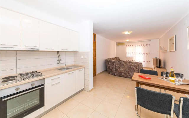Holiday home Okrug Gornji 51