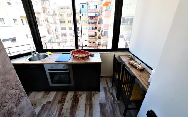 Stylish 1-bedroom in Tirana #2