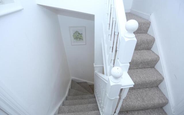 Classic Studio Lytham Up London