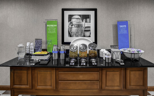 Hampton Inn Batavia