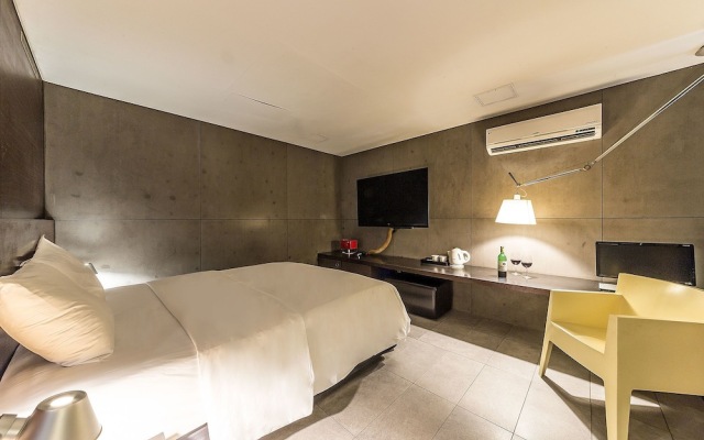 Verysix6 Hotel