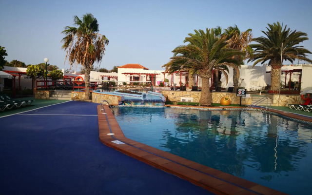 Castillo Beach Apartments