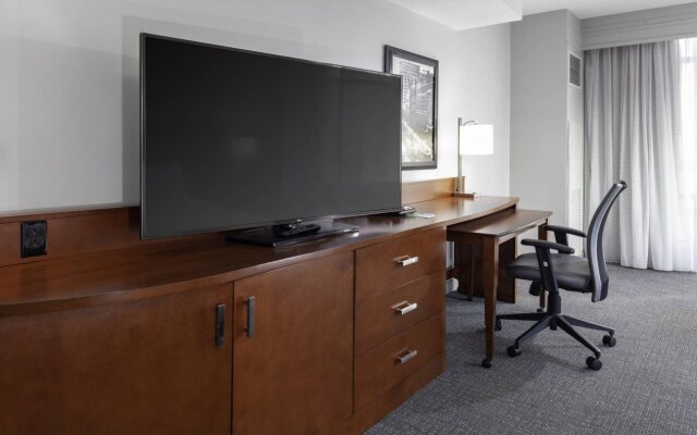 Courtyard by Marriott Downtown Memphis