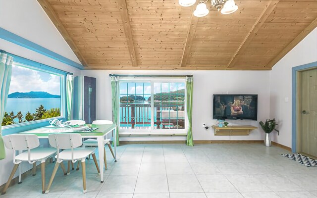 Yeosu Sunset & Sea Pension