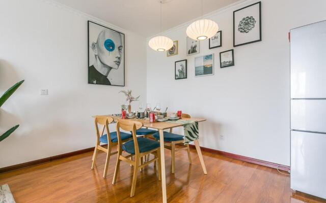 Xi’an NewTown·North Passenger Station· Locals Apartment 00125860