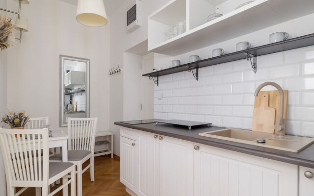 Pet-friendly Rzeszowska by Renters