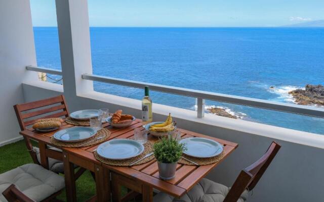 Cosy Sea View Studio FREE WIFI
