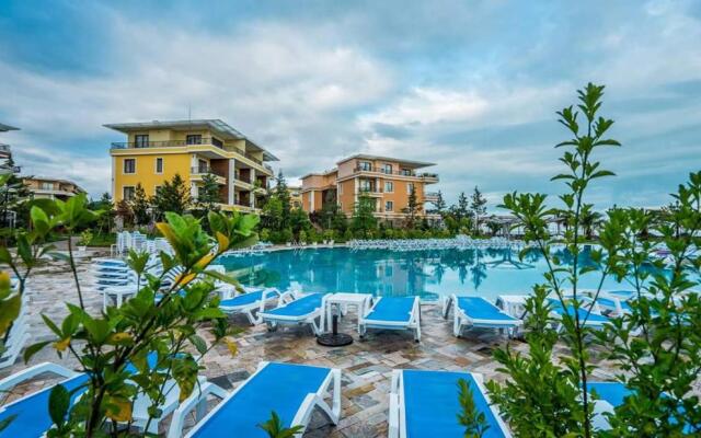 Oasis Dreamland Lux Apartament