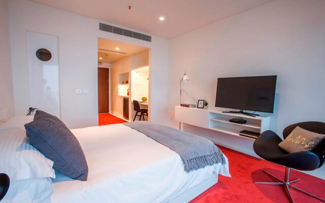 1866 Court & Suites