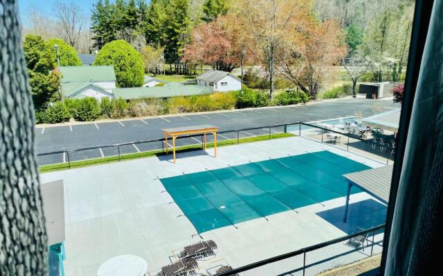 Clarion Hotel Conference Center