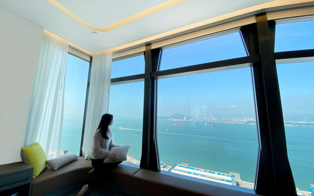 Oasis Aurum 181 Hotel