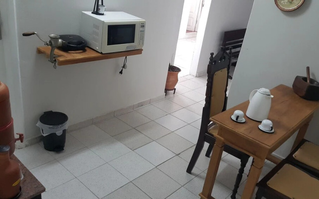 TJ House Hospedagem